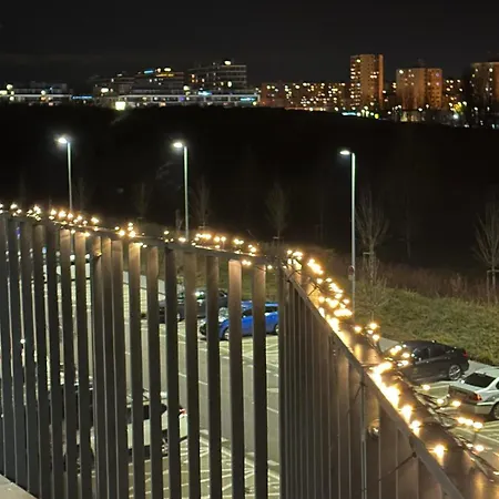 Modern Beautiful Close To The Center Apartmán *