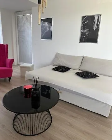 Modern Beautiful Close To The Center * Bratislava