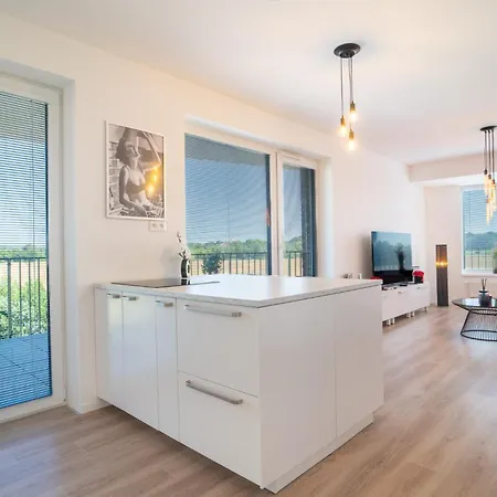 Modern Beautiful Close To The Center Apartmán Bratislava