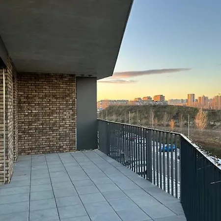Modern Beautiful Close To The Center Apartment Bratislava