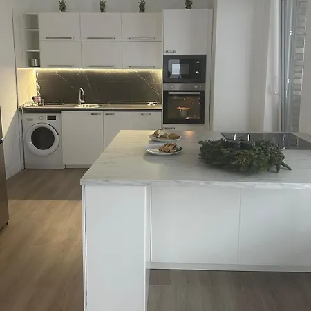 Apartment Modern Beautiful Close To The Center Bratislava
