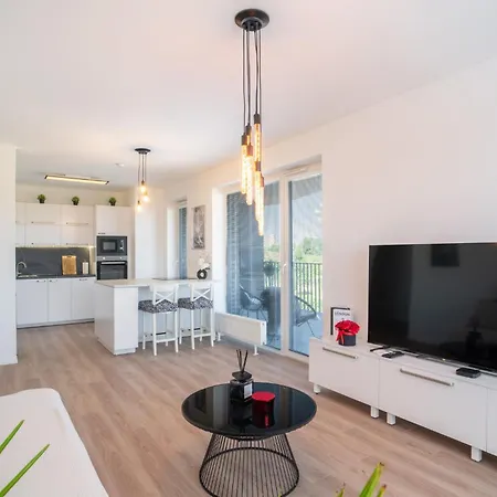 Modern Beautiful Close To The Center Apartamento *